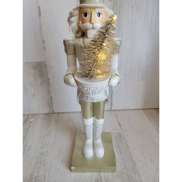 Transpac nutcracker light up tree white gold Xmas home decor figure - Picture 3 of 11